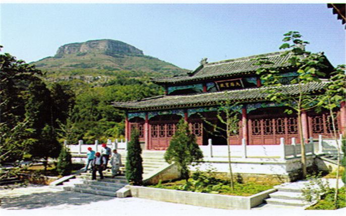鲁南革命烈士陵园